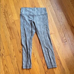 Lululemon Gray Patterned Leggings size 10